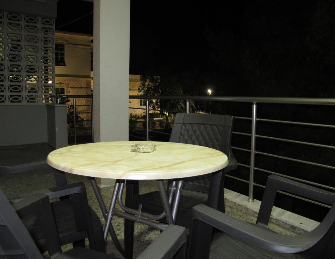 Mousses Apartment Spata  Bagian luar foto