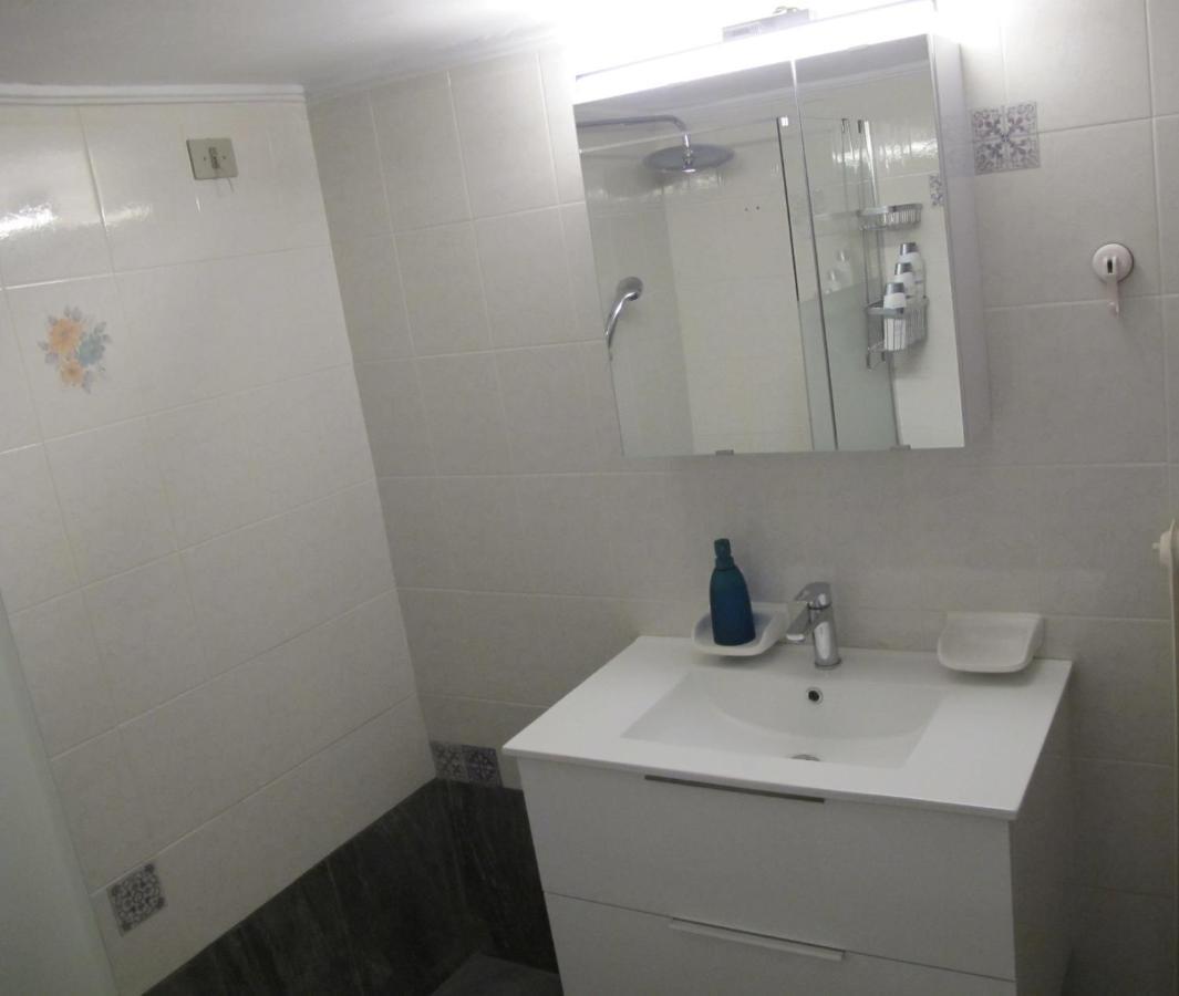 Mousses Apartment Spata  Bagian luar foto